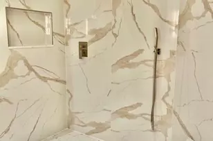 8245 E Bell Rd, Scottsdale, AZ 85260 - Photo 17