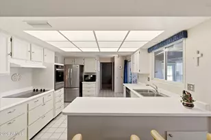 20002 N Palo Verde Dr, Sun City, AZ 85373 - Photo 15