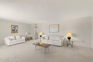 20002 N Palo Verde Dr, Sun City, AZ 85373 - Photo 3