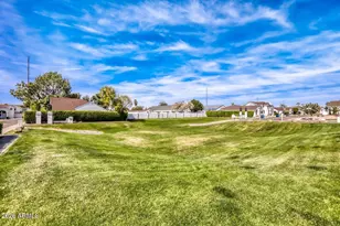 3214 E Siesta Ln, Phoenix, AZ 85050 - Photo 17