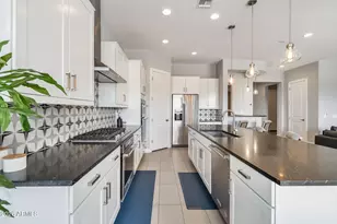 22226 N 28th St, Phoenix, AZ 85050 - Photo 17