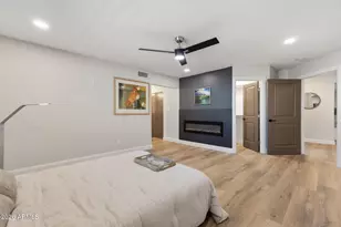 2901 E Las Rocas Dr, Phoenix, AZ 85028 - Photo 23