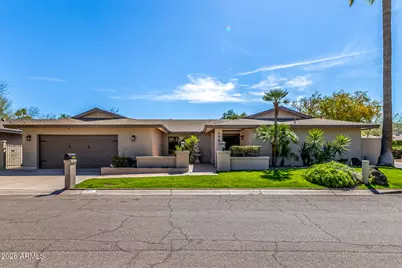 2901 E Las Rocas Drive, Phoenix, AZ 85028 - Photo 1