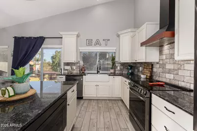 1441 E Glenhaven Drive, Phoenix, AZ 85048 - Photo 17