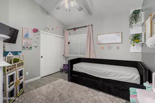 1441 E Glenhaven Dr, Phoenix, AZ 85048 - Photo 11