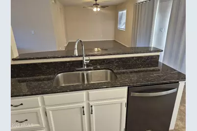 13812 S 36th Way, Phoenix, AZ 85044 - Photo 11