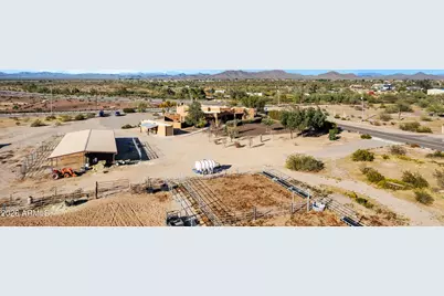 17117 W Dale Lane, Surprise, AZ 85387 - Photo 45