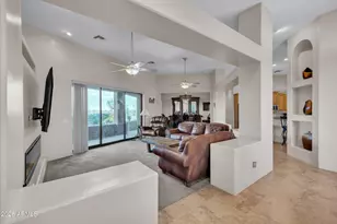 17117 W Dale Ln, Surprise, AZ 85387 - Photo 11