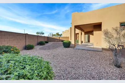 17117 W Dale Lane, Surprise, AZ 85387 - Photo 35