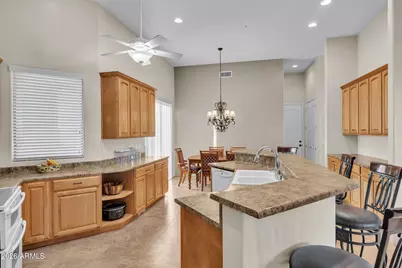 17117 W Dale Lane, Surprise, AZ 85387 - Photo 19