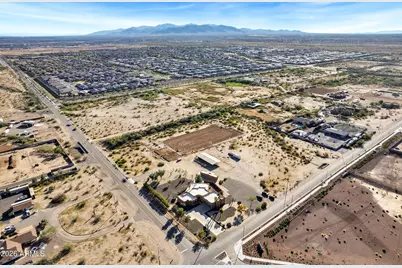 17117 W Dale Lane, Surprise, AZ 85387 - Photo 49