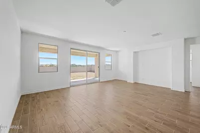 14871 W Briles Road, Surprise, AZ 85387 - Photo 5