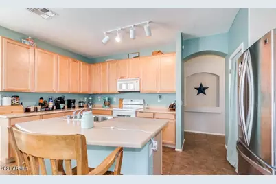 12159 N 149th Drive, Surprise, AZ 85379 - Photo 11