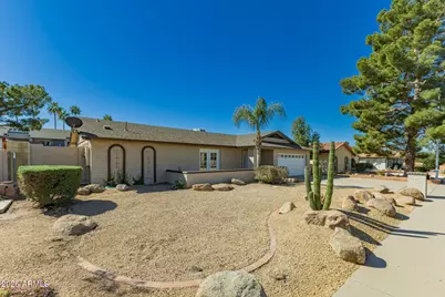 5107 W Harmont Drive, Glendale, AZ 85302 - Photo 7