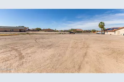 15539 S Los Matates Road #737, Arizona City, AZ 85123 - Photo 5