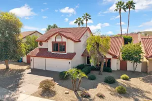 1843 E Sheena Dr, Phoenix, AZ 85022 - Photo 3