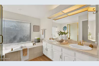 1843 E Sheena Drive, Phoenix, AZ 85022 - Photo 39