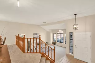 1843 E Sheena Dr, Phoenix, AZ 85022 - Photo 9