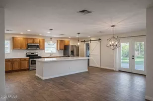 5302 N 81st Pl, Scottsdale, AZ 85250 - Photo 3