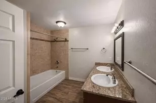 5302 N 81st Pl, Scottsdale, AZ 85250 - Photo 9