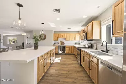 5302 N 81st Place, Scottsdale, AZ 85250 - Photo 5