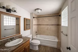 5302 N 81st Pl, Scottsdale, AZ 85250 - Photo 13