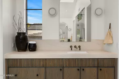 6126 E Joshua Tree Lane, Paradise Valley, AZ 85253 - Photo 19