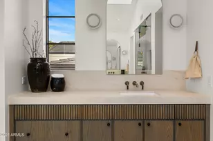 6126 E Joshua Tree Ln, Paradise Valley, AZ 85253 - Photo 19