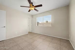 8626 W Lawrence Ln, Peoria, AZ 85345 - Photo 19