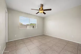 8626 W Lawrence Ln, Peoria, AZ 85345 - Photo 17