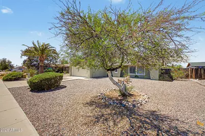 8626 W Lawrence Lane, Peoria, AZ 85345 - Photo 5