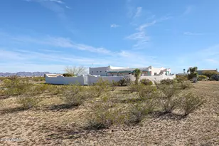 51340 W Iver Rd, Aguila, AZ 85320 - Photo 5