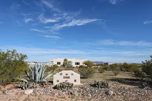 51340 W Iver Rd, Aguila, AZ 85320 - Photo 3