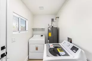 1346 N 41st Ave, Phoenix, AZ 85009 - Photo 29