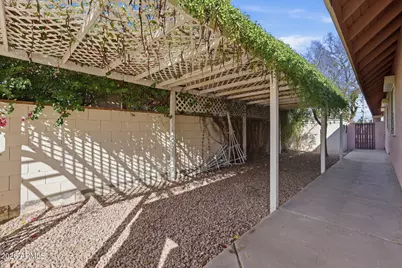 321 E Mitchell Drive, Phoenix, AZ 85012 - Photo 29