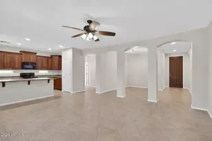 3711 E Kingbird Pl, Chandler, AZ 85286 - Photo 13