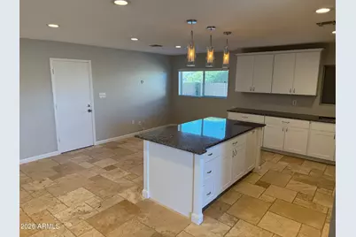 4818 W Grandview Road, Glendale, AZ 85306 - Photo 7