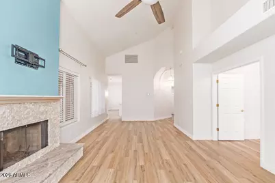 1527 E Beacon Drive, Gilbert, AZ 85234 - Photo 3