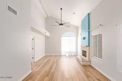 1527 E Beacon Drive, Gilbert, AZ 85234 - Photo 5