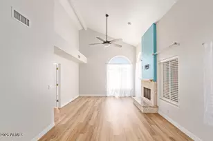 1527 E Beacon Dr, Gilbert, AZ 85234 - Photo 5