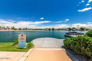 1527 E Beacon Dr, Gilbert, AZ 85234 - Photo 31