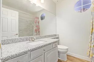 1527 E Beacon Dr, Gilbert, AZ 85234 - Photo 13