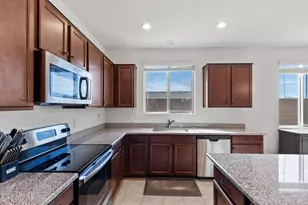 11818 N 162nd Ln, Surprise, AZ 85379 - Photo 13