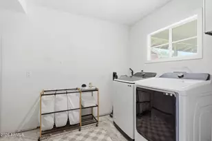 2406 E Elm St, Phoenix, AZ 85016 - Photo 27