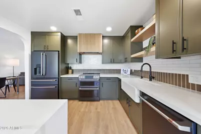 2406 E Elm Street, Phoenix, AZ 85016 - Photo 11