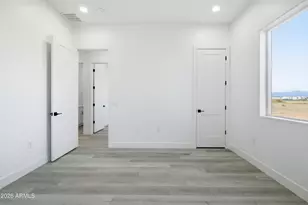 31824 W Hadley St, Buckeye, AZ 85326 - Photo 27