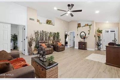 1020 W Sunward Drive, Gilbert, AZ 85233 - Photo 13