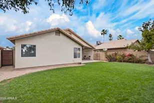 11825 S 44th St, Phoenix, AZ 85044 - Photo 25