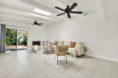 6639 N Chatelaine Place, Phoenix, AZ 85014 - Photo 5