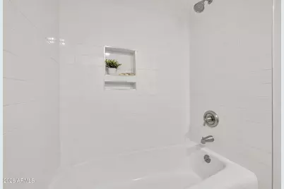 6639 N Chatelaine Place, Phoenix, AZ 85014 - Photo 25